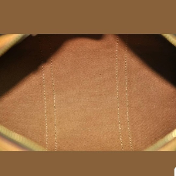 Authentic Louis Vuitton Monogram Sac Souple 35 - Picture 6 of 8